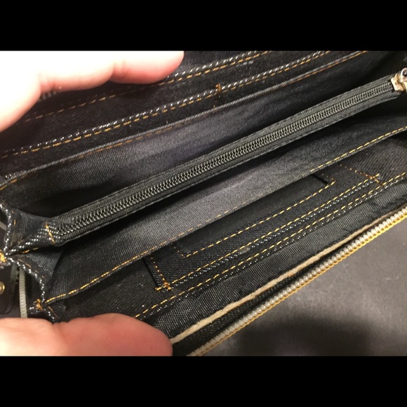 Coated Canvas Zip Around Wallet w/ A Girl On Front - Picture 8 of 8